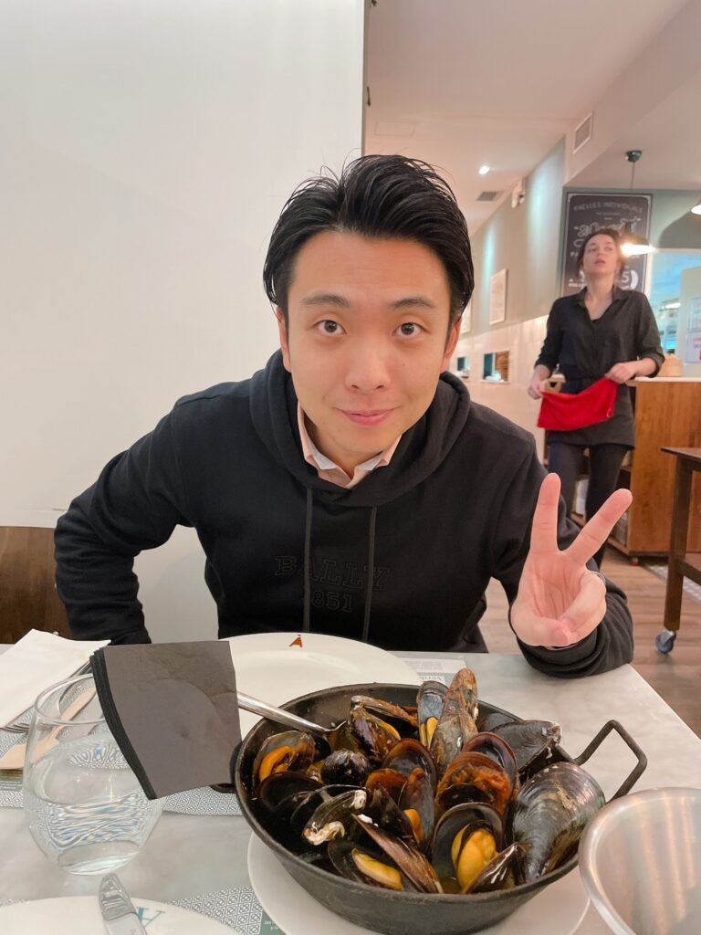 山極勇輝私服姿５